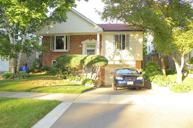 86 Muir Cres, House detached with 3 bedrooms, 3 bathrooms and 3 parking in Whitby ON | Image 1