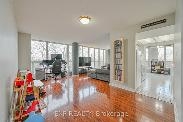 201 - 5 Rowntree Rd, Condo with 2 bedrooms, 2 bathrooms and 1 parking in Toronto ON | Image 32