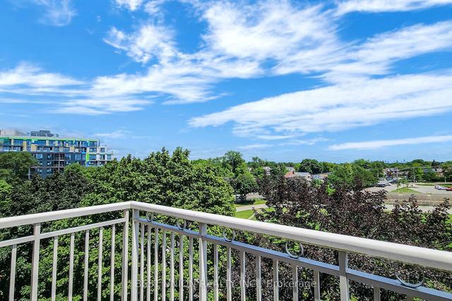 512 - 485 Rosewell Ave, Condo with 2 bedrooms, 2 bathrooms and 1 parking in Toronto ON | Image 19