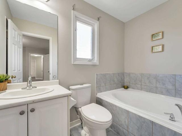 95 Pilkington Dr, House semidetached with 4 bedrooms, 5 bathrooms and 3 parking in Toronto ON | Image 16