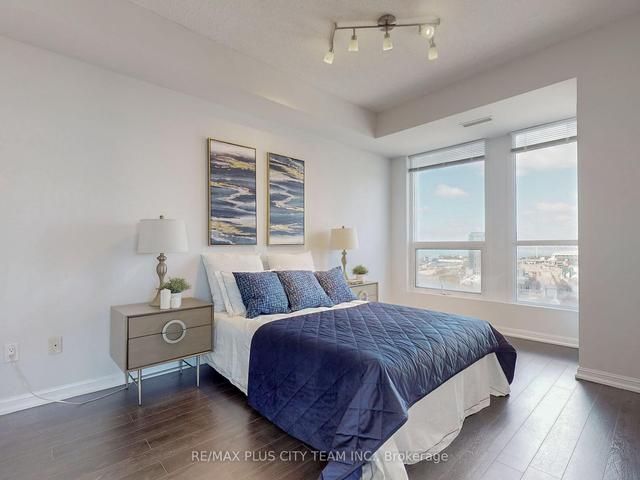 2601 - 628 Fleet St, Condo with 2 bedrooms, 2 bathrooms and 1 parking in Toronto ON | Image 3