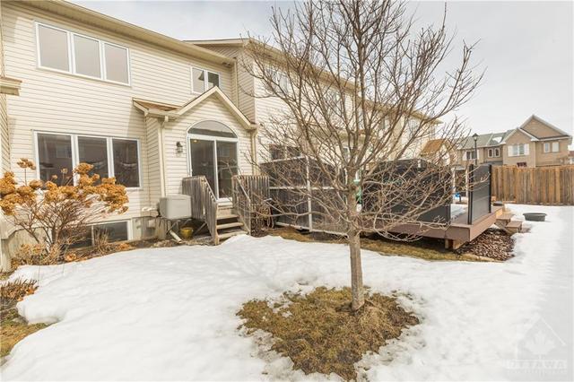 279 Montmorency Way, Townhouse with 3 bedrooms, 3 bathrooms and 3 parking in Ottawa ON | Image 19