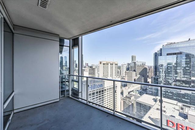 4107 - 180 University Ave, Condo with 2 bedrooms, 3 bathrooms and 1 parking in Toronto ON | Image 25