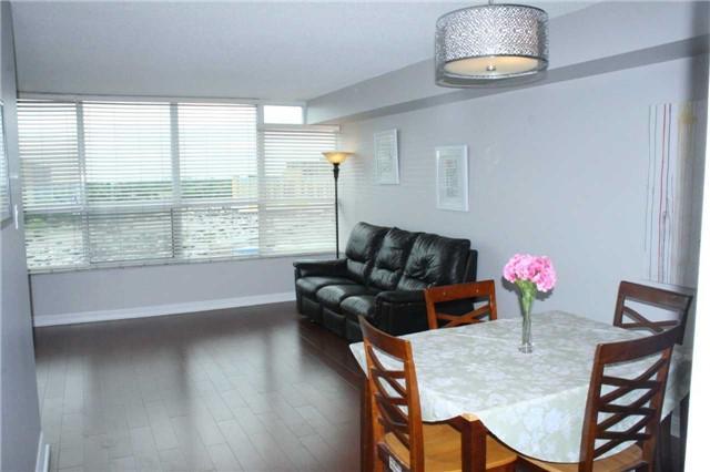 1106 - 2365 Kennedy Rd, Condo with 2 bedrooms, 2 bathrooms and 1 parking in Toronto ON | Image 4