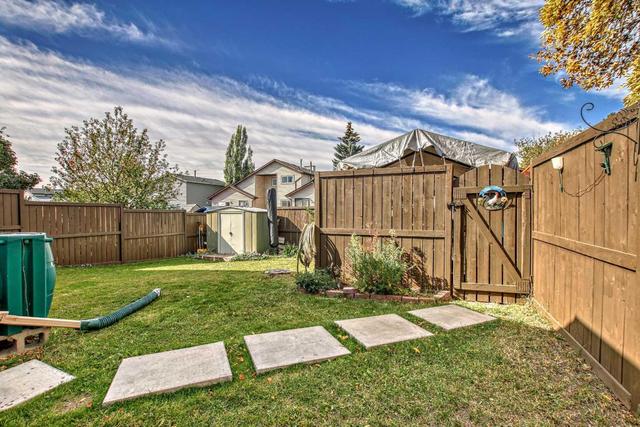 156 Deerview Way Se, Home with 3 bedrooms, 1 bathrooms and 1 parking in Calgary AB | Image 39
