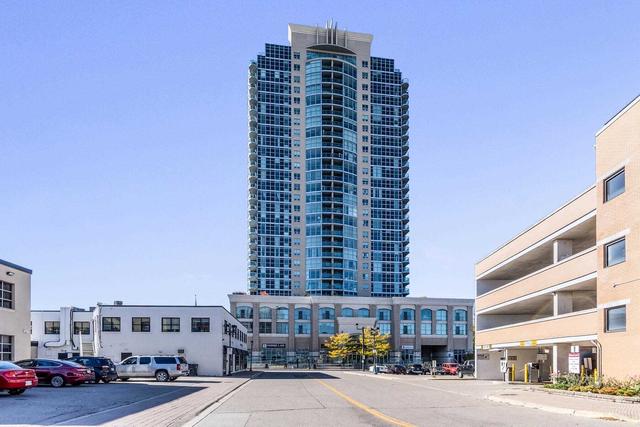 905 - 9 George St N, Condo with 1 bedrooms, 1 bathrooms and 1 parking in Brampton ON | Image 1