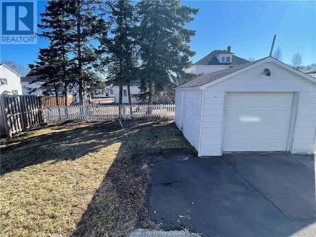 467 High St, House detached with 3 bedrooms, 1 bathrooms and null parking in Moncton NB | Image 31