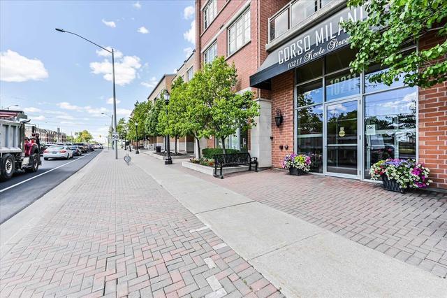 318 - 10211 Keele St, Condo with 2 bedrooms, 2 bathrooms and 1 parking in Vaughan ON | Image 12