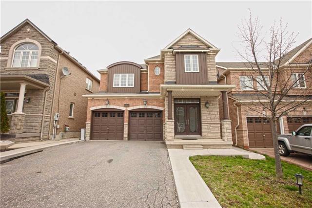 25 Grover Rd, House detached with 4 bedrooms, 4 bathrooms and 4 parking in Brampton ON | Image 1