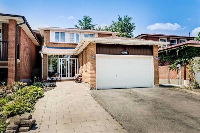4418 Shelby Cres, House detached with 3 bedrooms, 4 bathrooms and 3 parking in Mississauga ON | Image 1