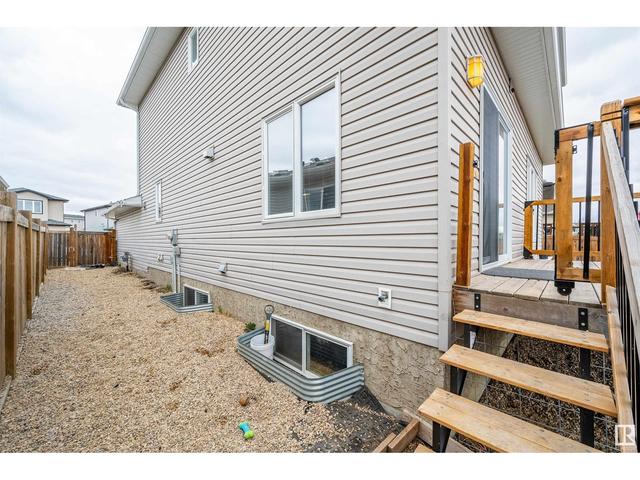 3817 52 St, House detached with 3 bedrooms, 3 bathrooms and null parking in Gibbons AB | Image 44