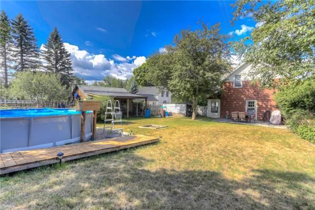 122 Glengarry Rd, House detached with 5 bedrooms, 2 bathrooms and 8 parking in Kawartha Lakes ON | Image 6