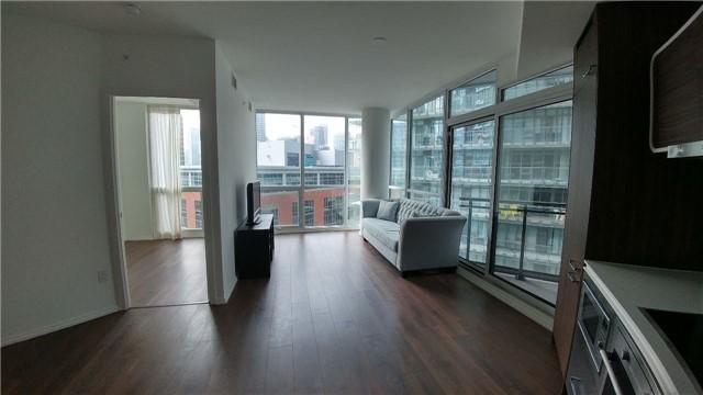 1002 - 45 Charles St E, Condo with 2 bedrooms, 2 bathrooms and 1 parking in Toronto ON | Image 7