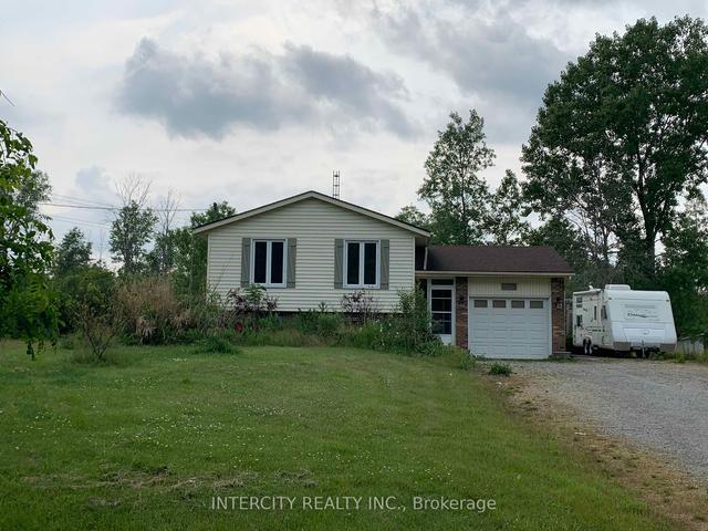 2477 Sutherland Dr, House detached with 3 bedrooms, 2 bathrooms and 9 parking in Fort Erie ON | Image 1