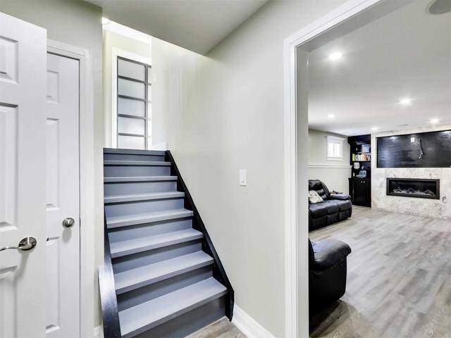 24 Ludlow Cres, House detached with 5 bedrooms, 2 bathrooms and 3 parking in Brantford ON | Image 8