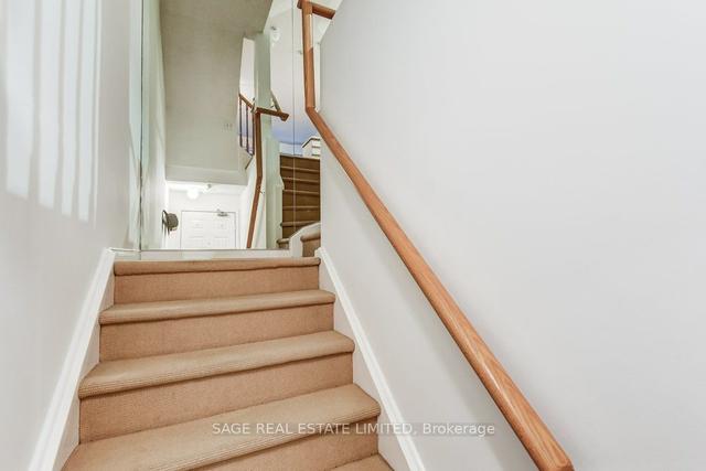 30 - 217 St George St, Townhouse with 2 bedrooms, 1 bathrooms and 0 parking in Toronto ON | Image 3