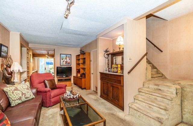 43 Vanevery St, House detached with 2 bedrooms, 2 bathrooms and 1 parking in Toronto ON | Image 12