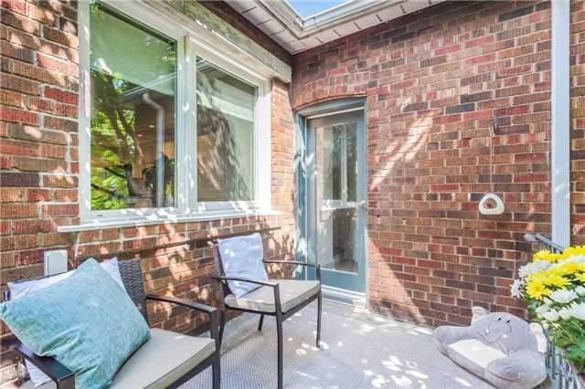 4 Chambers Ave, House attached with 2 bedrooms, 1 bathrooms and null parking in Toronto ON | Image 17