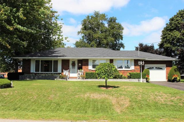 22 Moore Dr, House detached with 3 bedrooms, 3 bathrooms and 5 parking in Port Hope ON | Image 1
