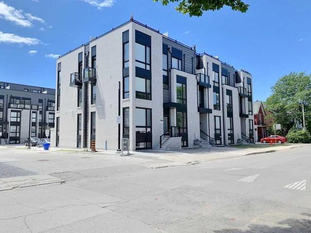 Th4 - 51 Florence St, Townhouse with 2 bedrooms, 2 bathrooms and 1 parking in Toronto ON | Image 1
