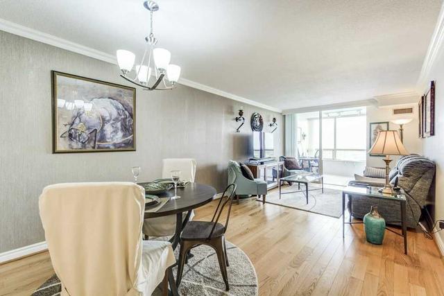 1208 - 8501 Bayview Ave, Condo with 2 bedrooms, 2 bathrooms and 1 parking in Richmond Hill ON | Image 2