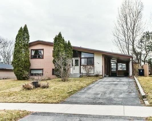 39 Rippleton Rd, House detached with 3 bedrooms, 2 bathrooms and 4 parking in Toronto ON | Image 1