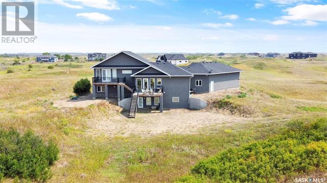 11 Peace Place Acreage, House detached with 4 bedrooms, 4 bathrooms and null parking in Dundurn No. 314 SK | Image 2