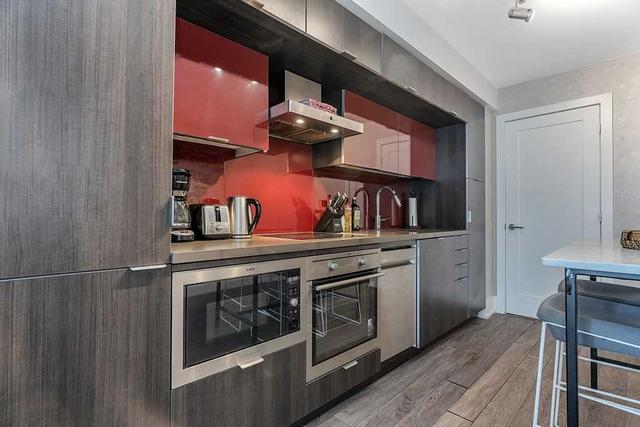 810 - 300 Front St W, Condo with 2 bedrooms, 2 bathrooms and 1 parking in Toronto ON | Image 20