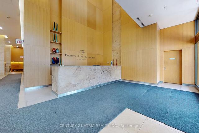 1002 - 25 Broadway Ave, Condo with 2 bedrooms, 2 bathrooms and 1 parking in Toronto ON | Image 12