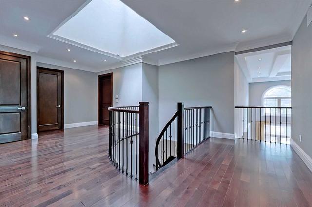 298 Lennox Ave, House detached with 4 bedrooms, 7 bathrooms and 7 parking in Richmond Hill ON | Image 5