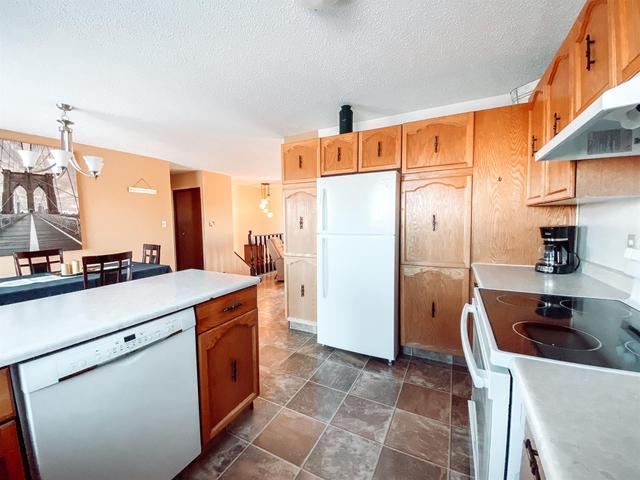 80301 Range Road 73, House detached with 3 bedrooms, 2 bathrooms and null parking in Saddle Hills County AB | Image 7