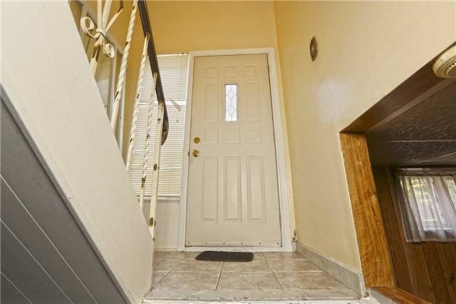 80 Earnscliffe Circ, House semidetached with 3 bedrooms, 1 bathrooms and 6 parking in Brampton ON | Image 13