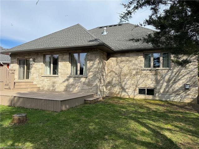 560 Meadow Lane, House detached with 5 bedrooms, 3 bathrooms and 4 parking in Saugeen Shores ON | Image 11