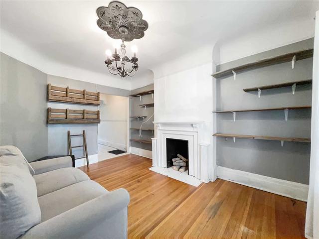 625 Bathurst St, House semidetached with 5 bedrooms, 3 bathrooms and 0 parking in Toronto ON | Image 7