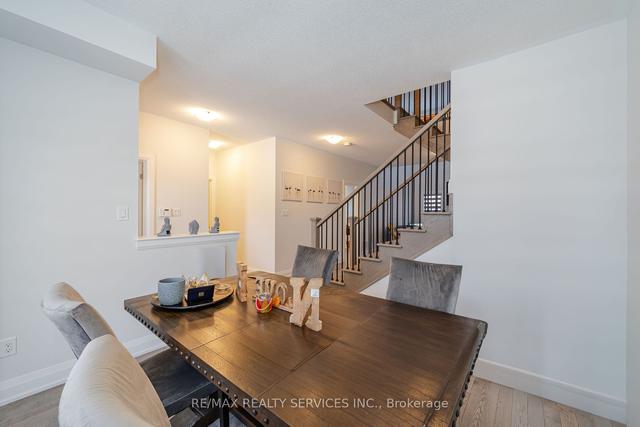 63 Jazzberry Rd, Townhouse with 2 bedrooms, 3 bathrooms and 3 parking in Brampton ON | Image 37