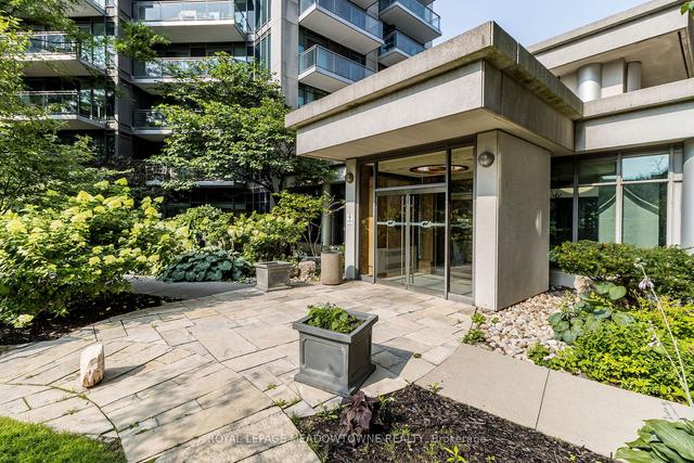 216 - 2119 Lakeshore Blvd W, Condo with 2 bedrooms, 2 bathrooms and 1 parking in Toronto ON | Image 23
