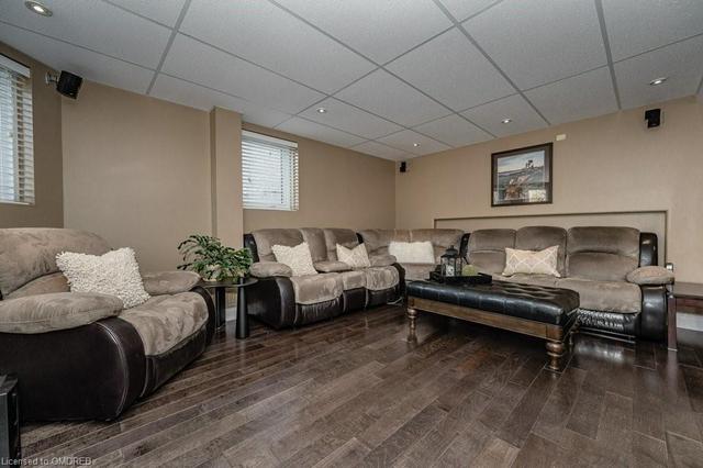 5457 Remington Court, House detached with 4 bedrooms, 2 bathrooms and null parking in Mississauga ON | Image 31