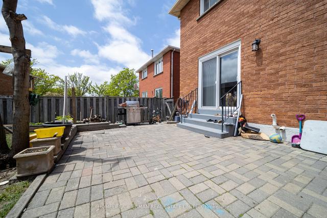 148 Cabinet Cres S, House detached with 4 bedrooms, 4 bathrooms and 6 parking in Vaughan ON | Image 6