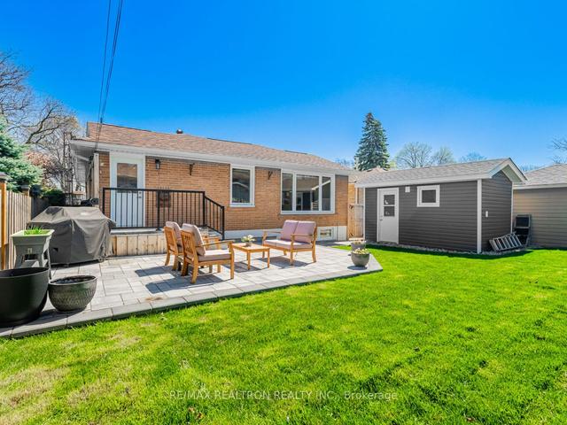 23 Buckhorn Pl, House detached with 3 bedrooms, 2 bathrooms and 3 parking in Toronto ON | Image 24