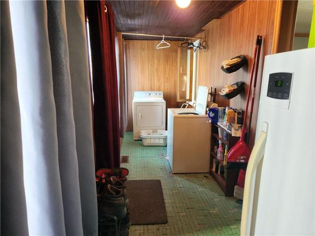 Front Porch / Laundry area | Image 7