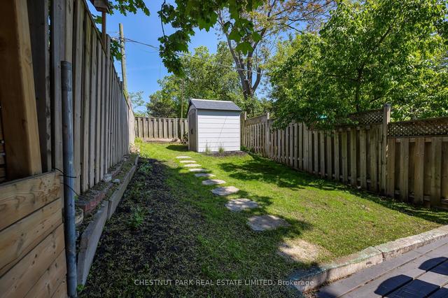 86 Merrill Ave E, House semidetached with 3 bedrooms, 2 bathrooms and 0 parking in Toronto ON | Image 33