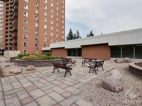 813 - 2000 Jasmine Crescent, Condo with 2 bedrooms, 1 bathrooms and 1 parking in Ottawa ON | Image 21
