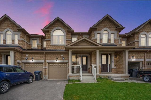 47 Dufay Rd, House attached with 3 bedrooms, 4 bathrooms and 2 parking in Brampton ON | Image 11