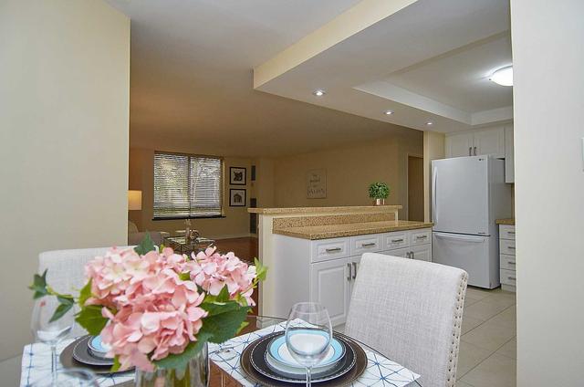 102 - 195 St Patrick St, Condo with 2 bedrooms, 2 bathrooms and 1 parking in Toronto ON | Image 10