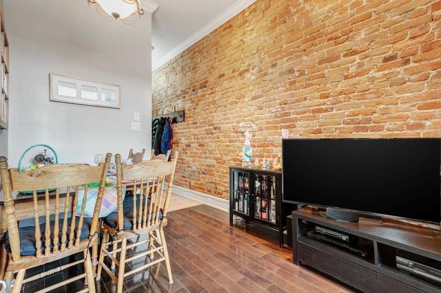 364 Dundas St E, Townhouse with 2 bedrooms, 2 bathrooms and 1 parking in Toronto ON | Image 39