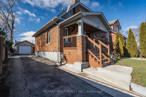 4929 5th Ave, House detached with 3 bedrooms, 3 bathrooms and 5 parking in Niagara Falls ON | Card Image
