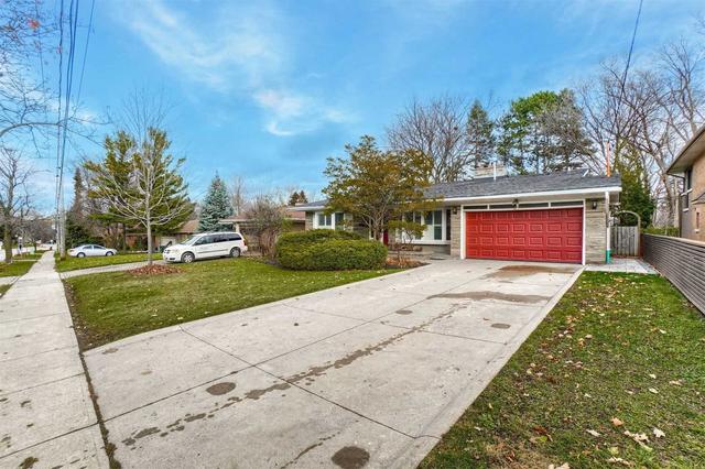 43 Burbank Dr, House detached with 4 bedrooms, 3 bathrooms and 6 parking in Toronto ON | Image 12