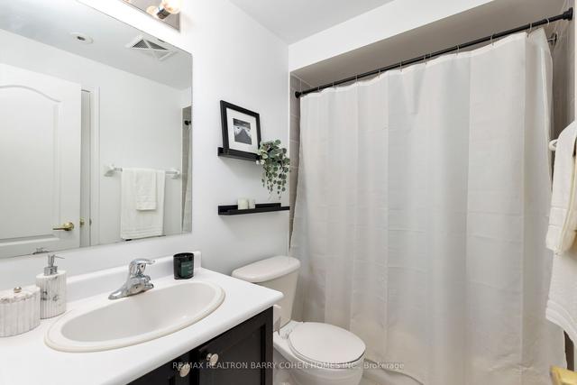 th29 - 80 Carr St, Townhouse with 2 bedrooms, 2 bathrooms and 0 parking in Toronto ON | Image 25