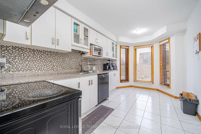 3a Humber Hill Ave, House semidetached with 3 bedrooms, 3 bathrooms and 2 parking in Toronto ON | Image 38