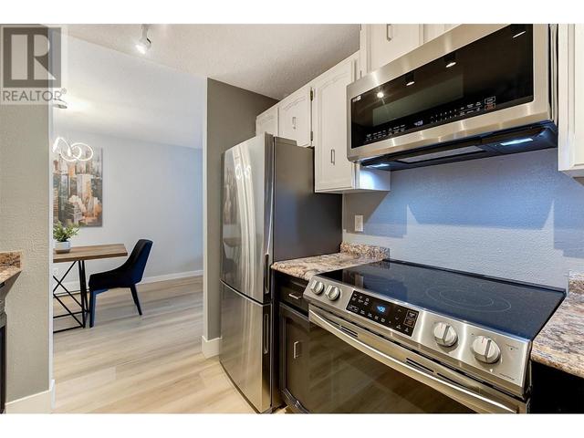 101 - 555 Rowcliffe Avenue, Condo with 1 bedrooms, 1 bathrooms and 1 parking in Kelowna BC | Image 13